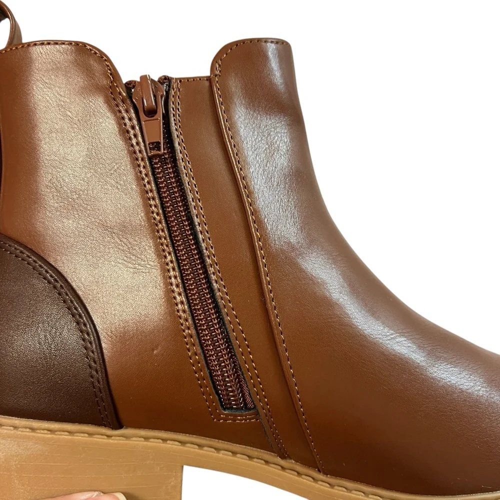 Brown Side Zip Lug Sole Ankle Boots Girls Size 4Y Faux Leather Chelsea Style